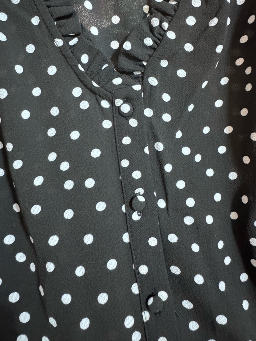 CeCe XL Women's 3/4 Sleeve Printed Split Neck Polka Dot Blouse w/ Button Front - Picture 6 of 7